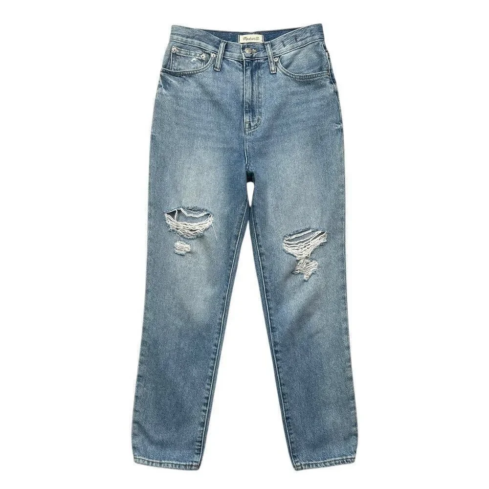 Madewell Jeans‎ Women's Size 26 The Mom Jean Light Wash Distressed Denim